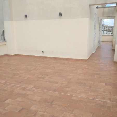 רומא Apartment Via Raffaele Balestra מראה חיצוני תמונה