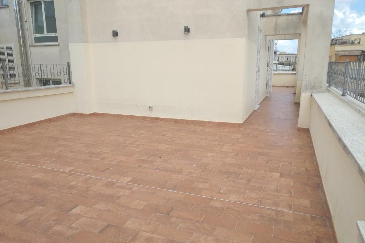 רומא Apartment Via Raffaele Balestra מראה חיצוני תמונה